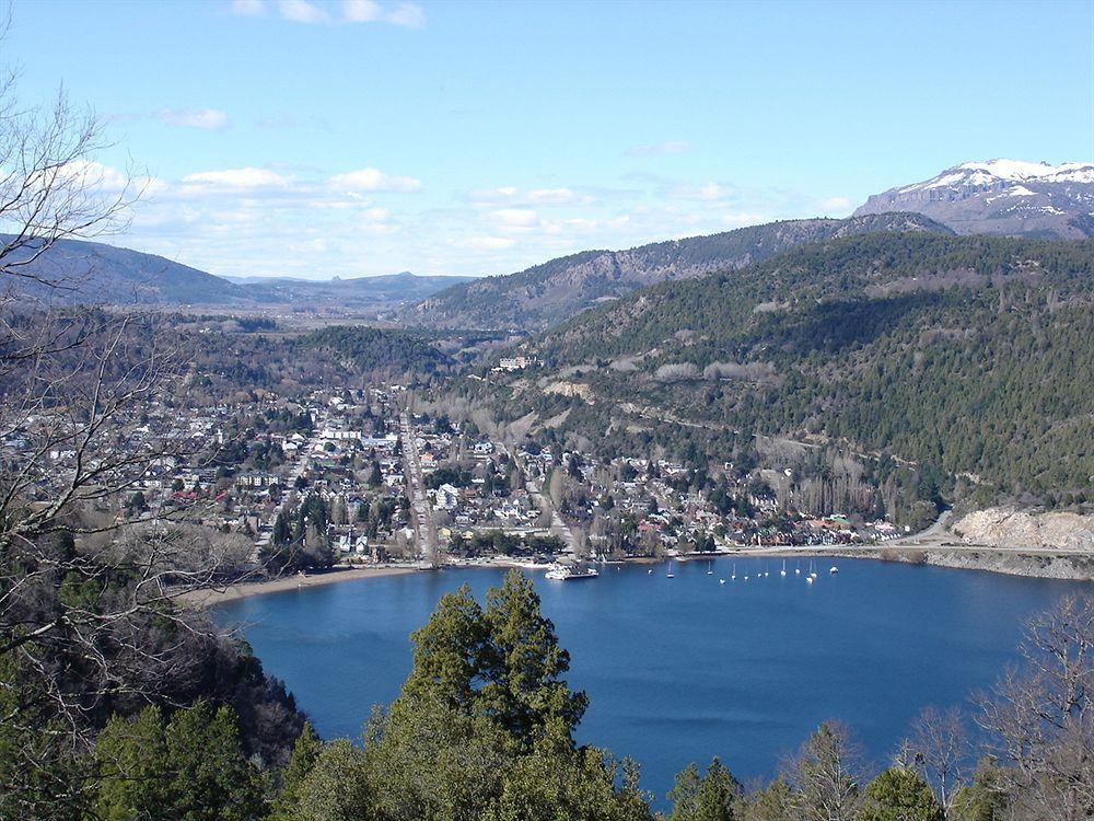 فندق أوستيريا لا بوستا ديل كازادور San Martín de los Andes المظهر الخارجي الصورة